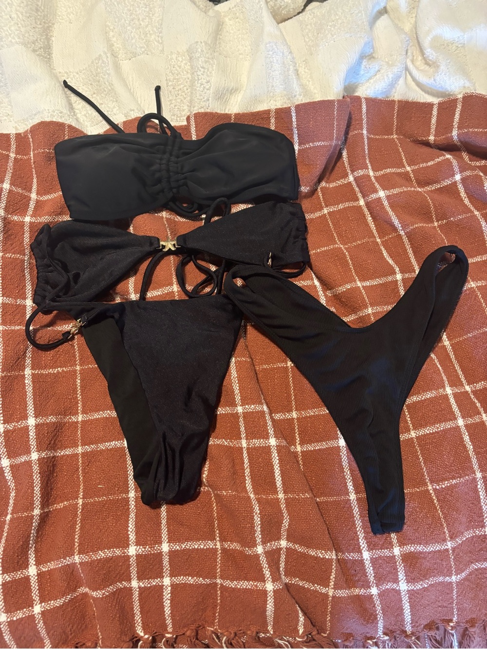 La vein rose bathing suits